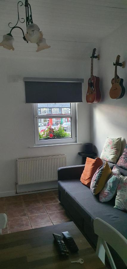 The Speak Easy Cottage Multyfarnham -Two Bedroom Exterior foto